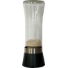 Keramický mlynček na soľ či korenie.